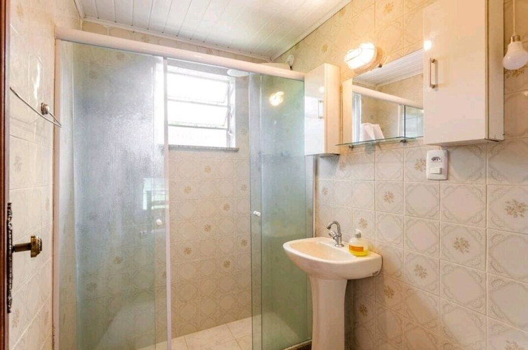 Bathroom, Sítio Borges, Petrópolis