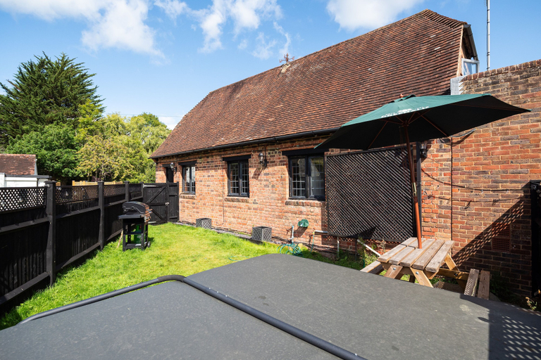 Exterior & Views 2, The Cottage at Gildridge Private Hot tub, East Sussex