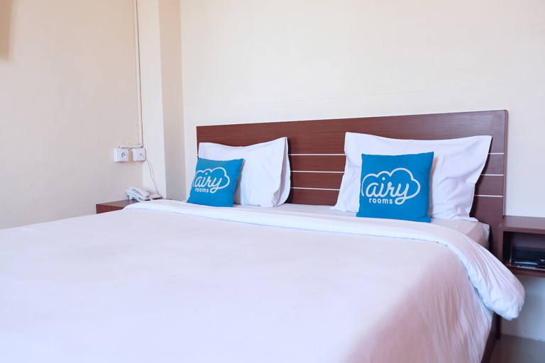 Hotel Ashofa Room Type - Deluxe ( Room Only )