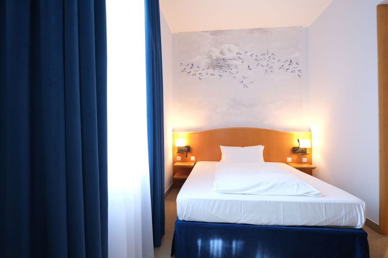 Bedroom 3, Hotel Das Lola, Essen