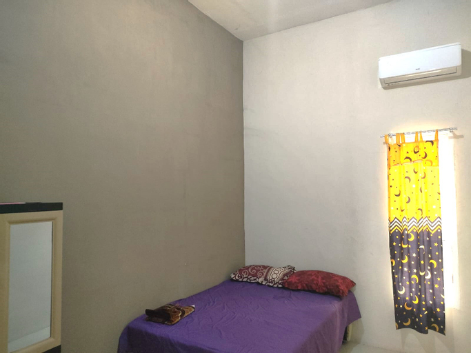 Bedroom 3, Arsafaz Homestay Syariah, Pasuruan