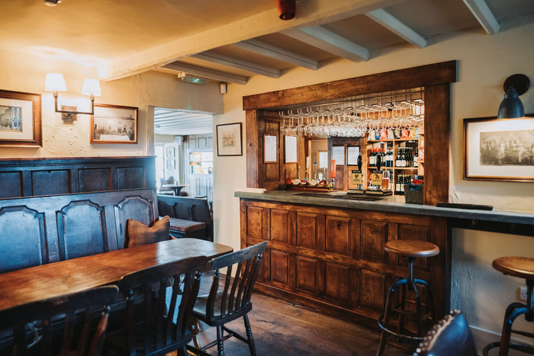 Food & Drinks 5, Assheton Arms, Lancashire