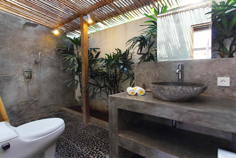 Bathroom 5, Villa Tinntamm Oberoi 10mn walk Central Seminyak, Badung