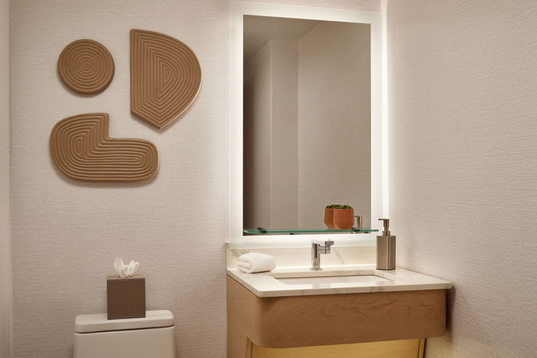 Bathroom 4, The Westin DC Downtown, Washington D.C.
