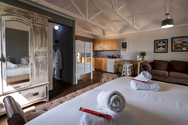 Bedroom 3, Goshen Guest Farm, Eden