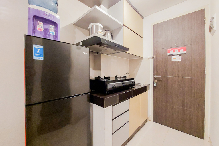 Others 4, Cozy and Modern Studio at Serpong Garden Apartment By Travelio, Tangerang