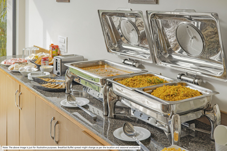 Food & Drinks 5, Treebo Pranav Park, Vellore