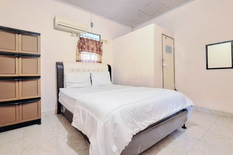 Bedroom 5, Handira Homestay Syariah Padang RedPartner, Padang Pariaman