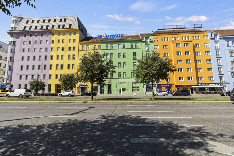Exterior & Views 2, Belvedere Apartments, Wien