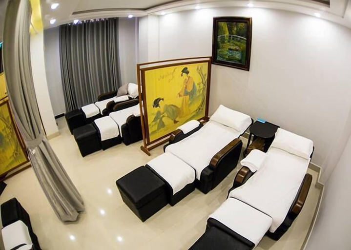 Bedroom 2, Diamond Hotel, District 7