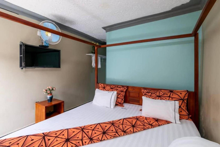 Bedroom 3, Haber Motel, Entebbe