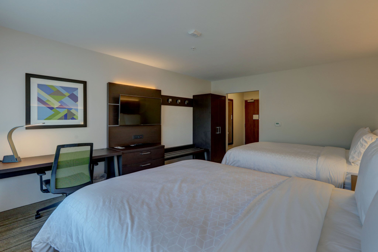 Holiday Inn Express & Suites AUBURN DOWNTOWN, Seattle