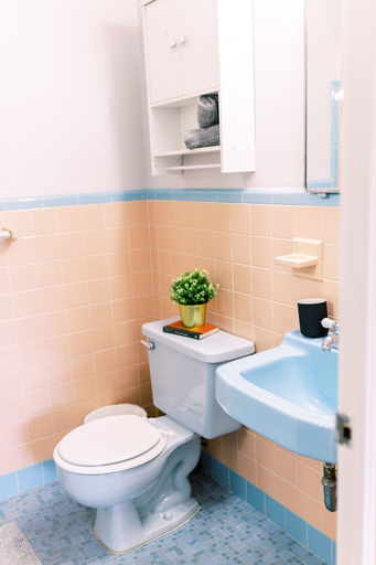 Bathroom 3, Galleria Apartments by Lowkl, Broward