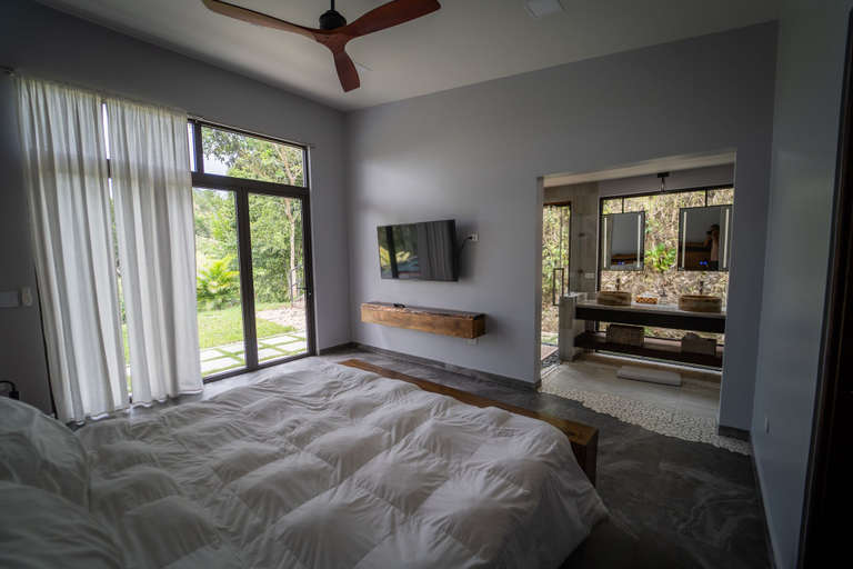 Bedroom 2, Chial Reserve