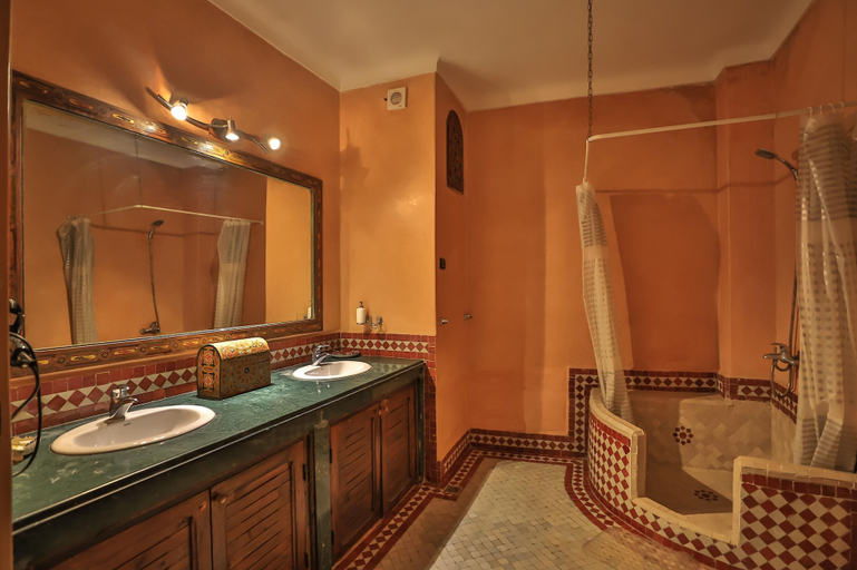 Bathroom 5, Riad dar Chrifa, Fès