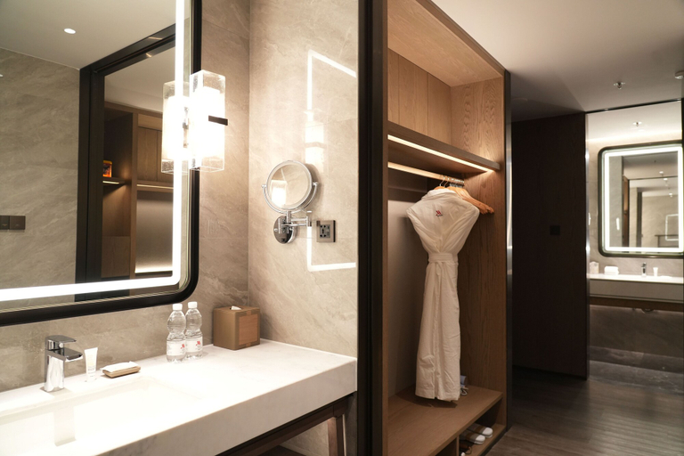 Bathroom 5, Shaoxing Marriott Hotel Shangyu, Shaoxing