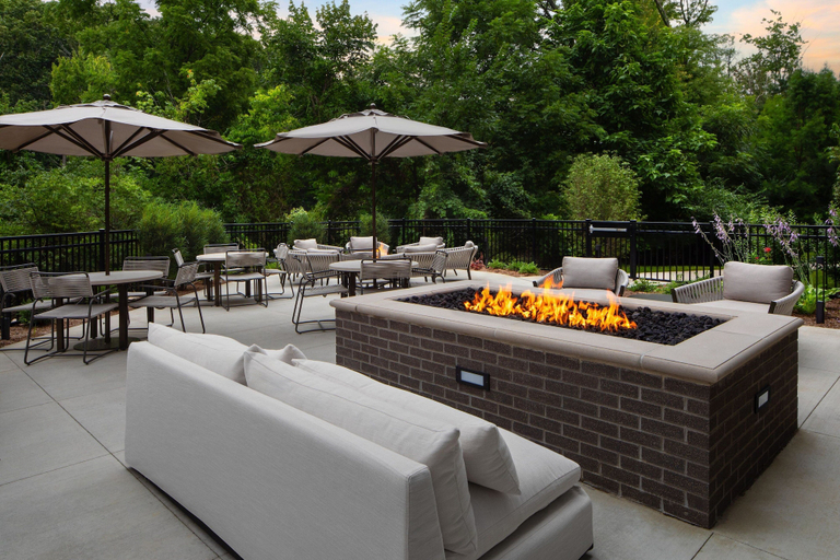 Food & Drinks 5, Springhill Suites By Marriott Kalamazoo Portage, Kalamazoo