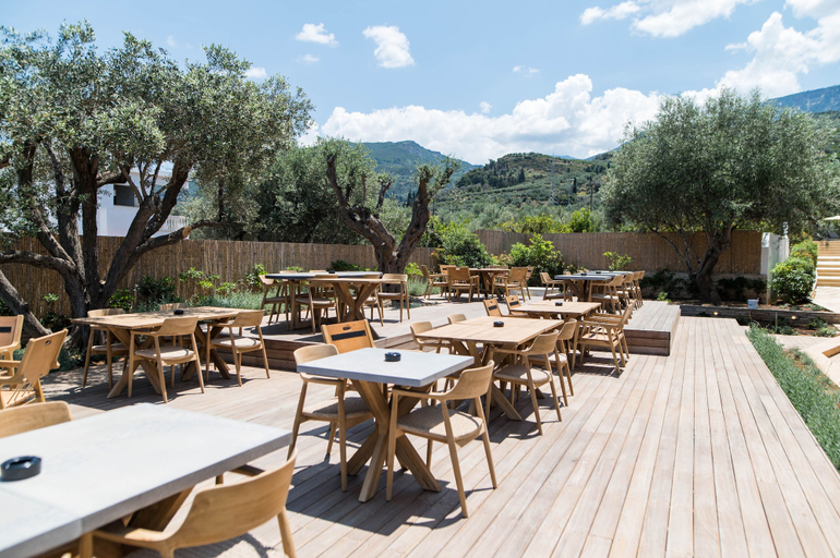 Food & Drinks 5, Alissachni SeaSide Hotel, Peloponnese