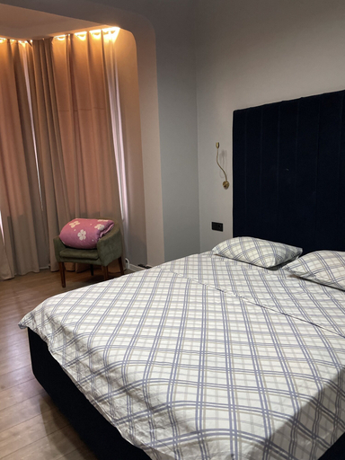 Bedroom 2, Toktonalieva 8 B, Bishkek