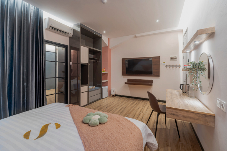 Bedroom 26