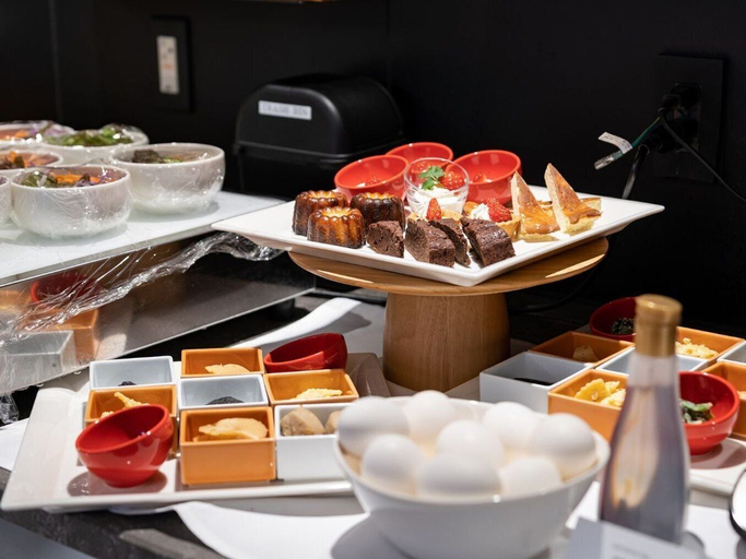Food & Drinks 4, Oakwood Hotel Oike Kyoto, Kyoto