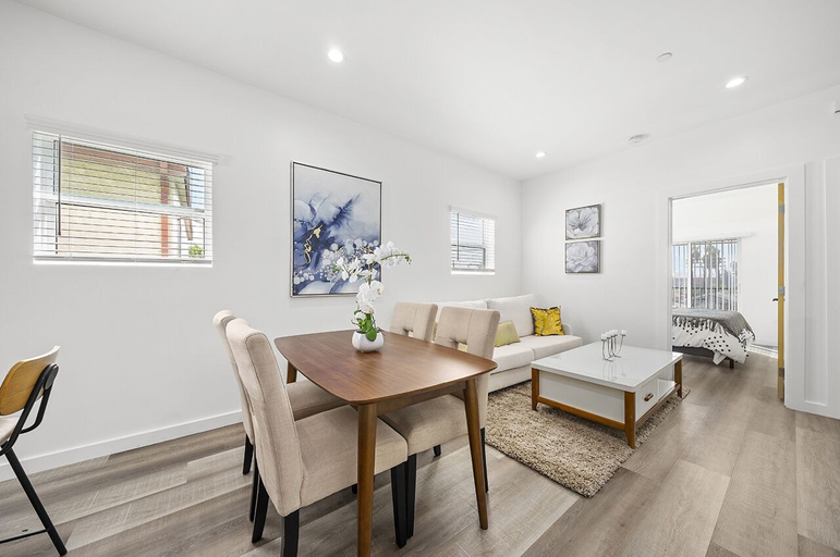 Others 5, Downtown LA Stylish Bedrooms, Los Angeles