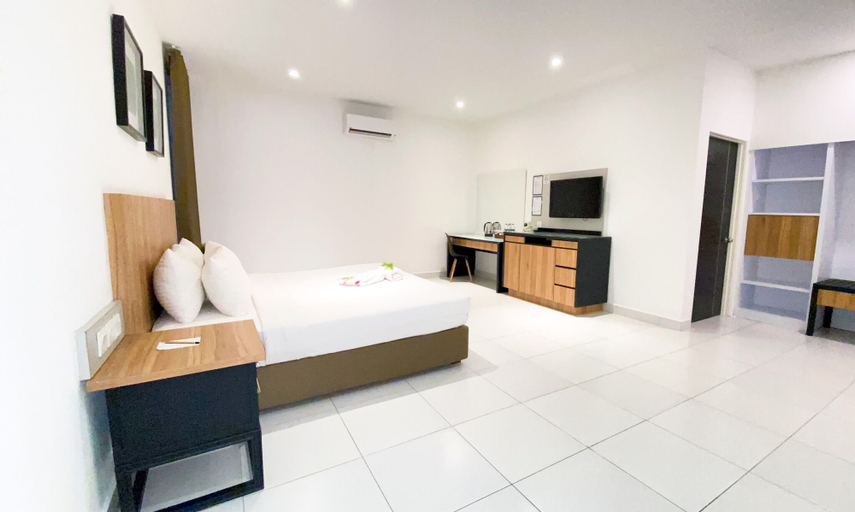 Bedroom 8