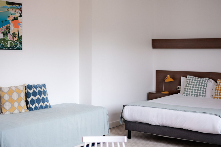 Bedroom 4, Résidence Le Beau Rivage, Var