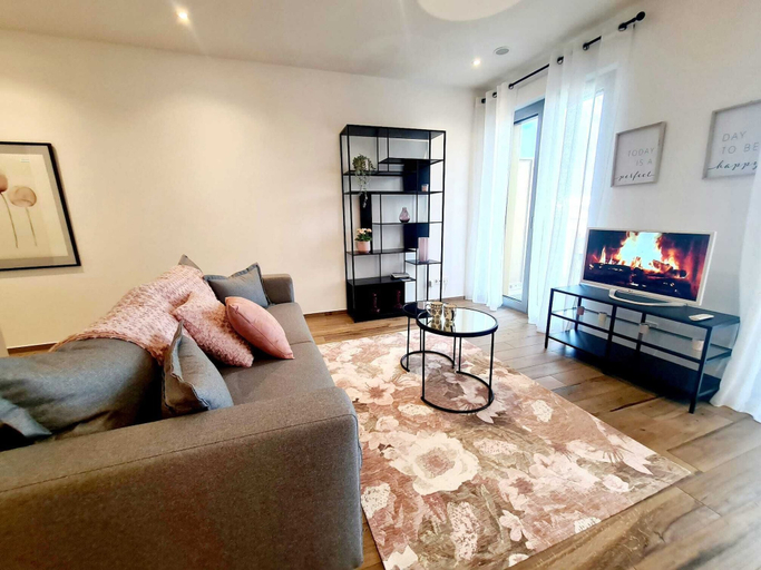 Others 3, Luxury 2 bedrooms with Parking&Terrace, Luxembourg
