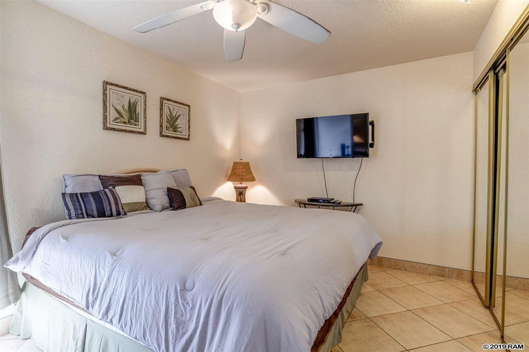 Bedroom 1, Wonderful West Maui Beach Suites, Maui