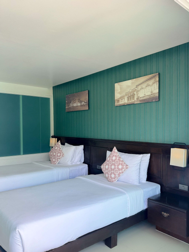 Bedroom 14