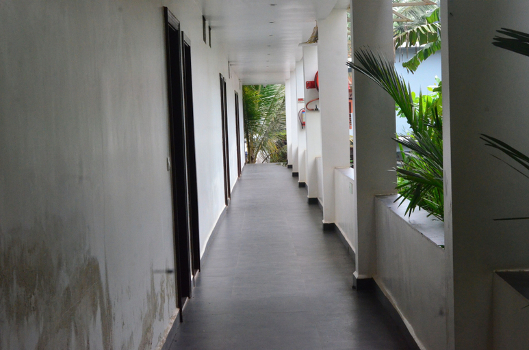 Others 5, Psygroover Rococco, North Goa
