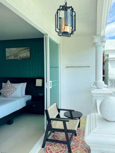 Bedroom 13