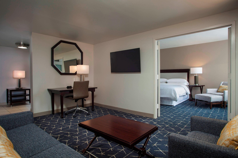 Bedroom 3, Sheraton Norfolk Waterside Hotel, Norfolk