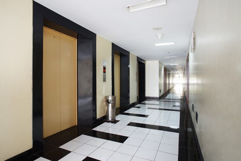 Others 2, Apartment Gateway Cicadas by BizPro, Bandung