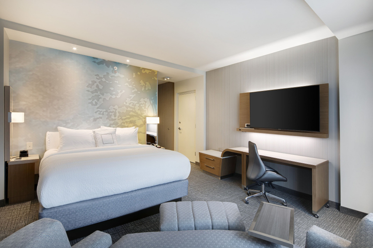 Bedroom 3, Courtyard by Marriott Atlanta Vinings/Galleria, Cobb