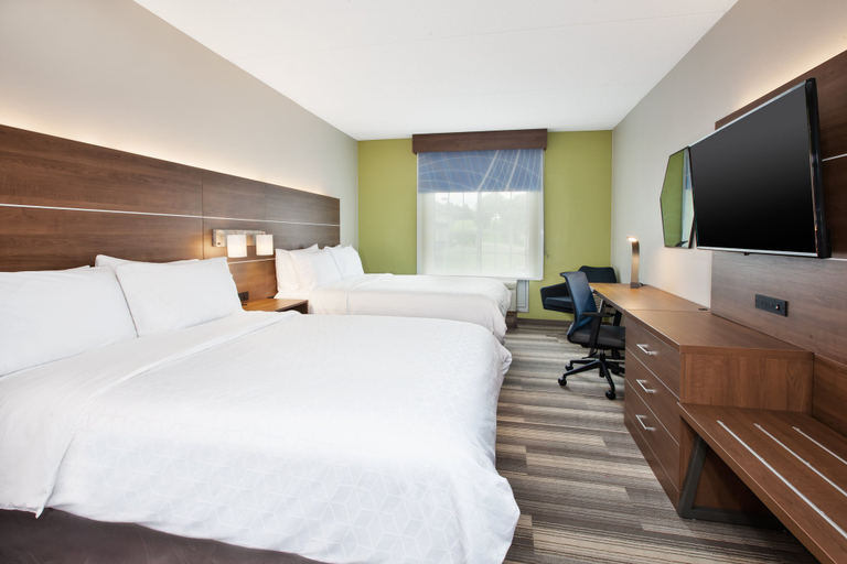 Bedroom 3, Holiday Inn Express & Suites WARRENTON by IHG, Fauquier