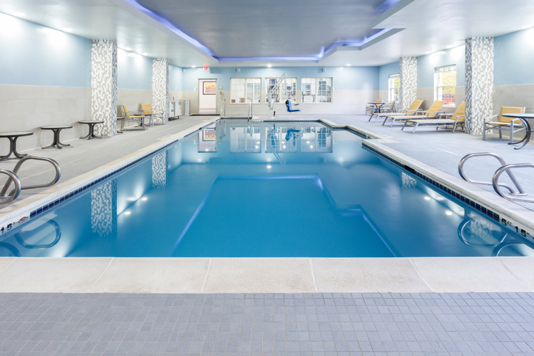 Sport & Beauty 2, Holiday Inn Express & Suites WILLIAMSBURG by IHG, Williamsburg