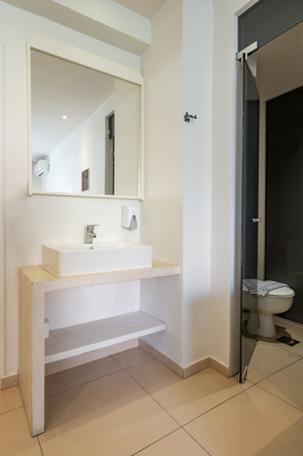 Bathroom 4, Dimitrios Beach Hotel Adults Friendly 14 plus, Crete