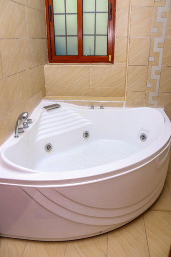 Bathroom 3, 4 Bedroom Furnished Skyline Apartment, Dagoretti North