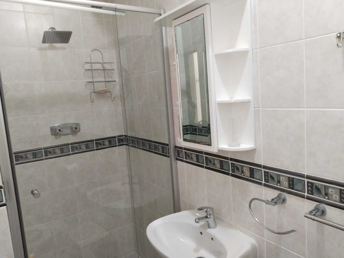 Bathroom 3, 39B Club Mykonos, eThekwini