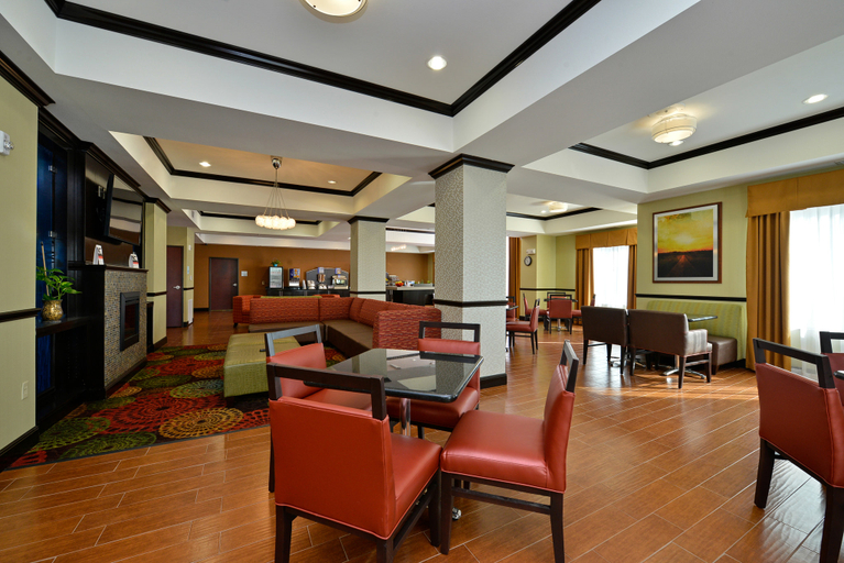 Others 4, Holiday Inn Express & Suites ALVA by IHG, Woods