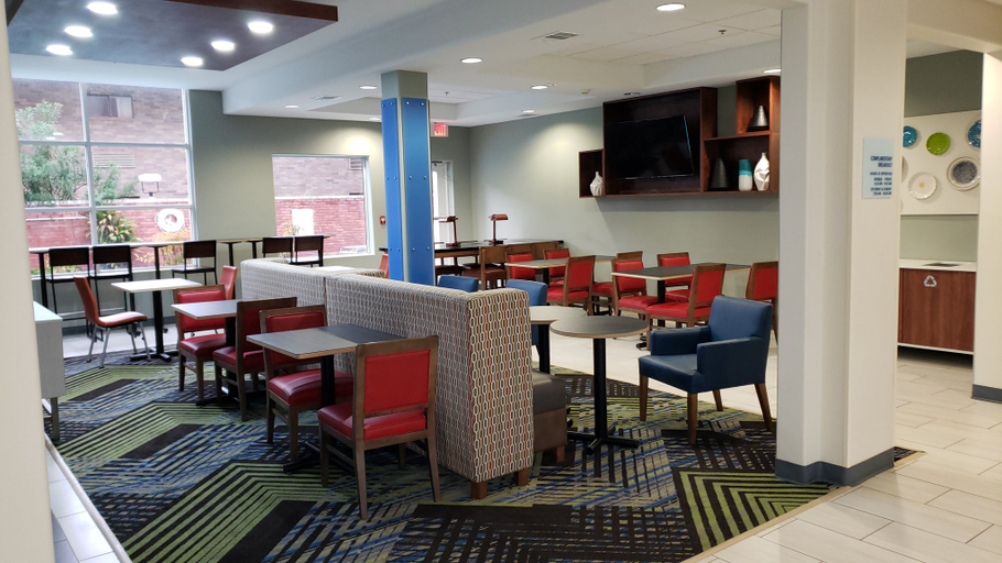 Food & Drinks 3, Holiday Inn Express & Suites WESLACO by IHG, Hidalgo