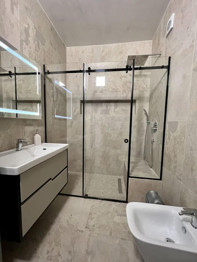 Bathroom 3, Stylish Luxe, Durrësit