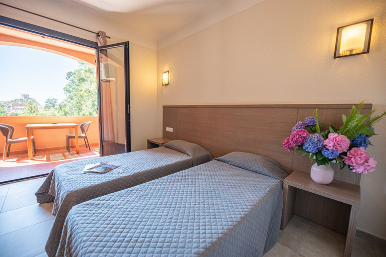 Bedroom 3, Hôtel Corsica, Corse-du-Sud