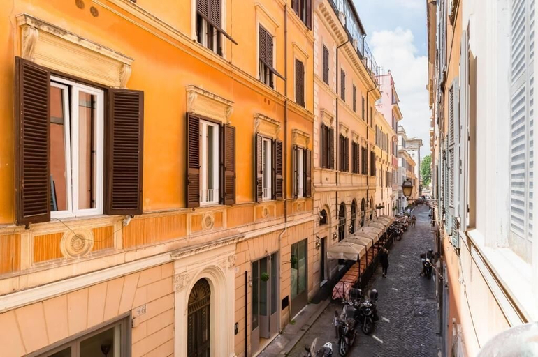 Exterior & Views, Premium Private Suites, Rome