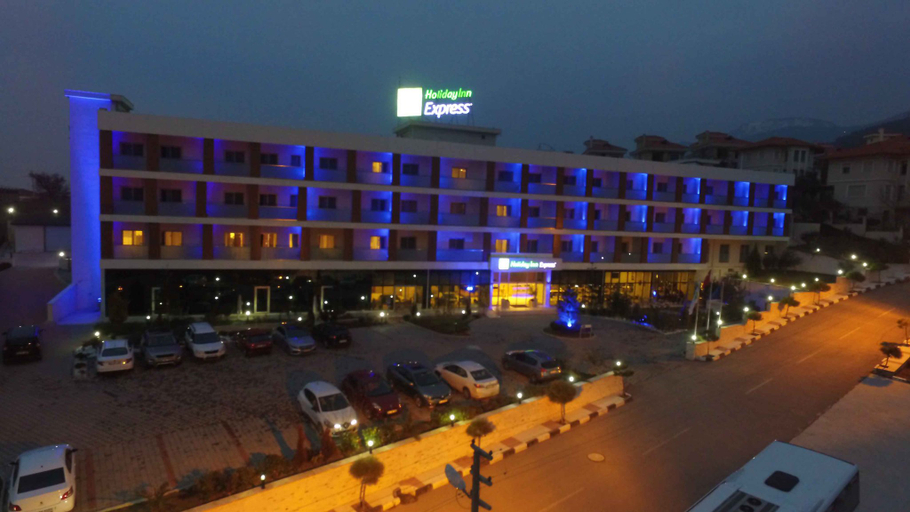 Exterior & Views 5, Holiday Inn Express MANISA - WEST by IHG, Merkez