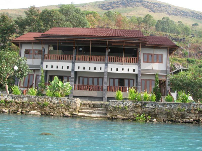 Exterior & Views 1, Saulina Resort, Samosir