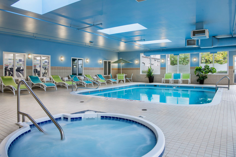 Sport & Beauty 5, Holiday Inn Express & Suites SASKATOON CENTRE by IHG, Division No. 11