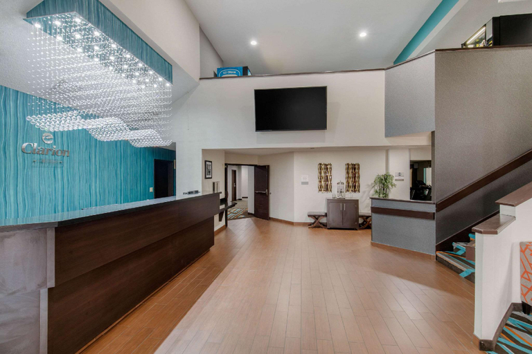 Public Area 2, Clarion Inn & Suites Dfw North, Irving